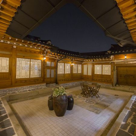 Stay 256 Hanok Guest House سيول المظهر الخارجي الصورة