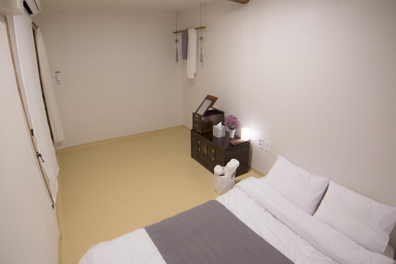 Stay 256 Hanok Guest House سيول المظهر الخارجي الصورة
