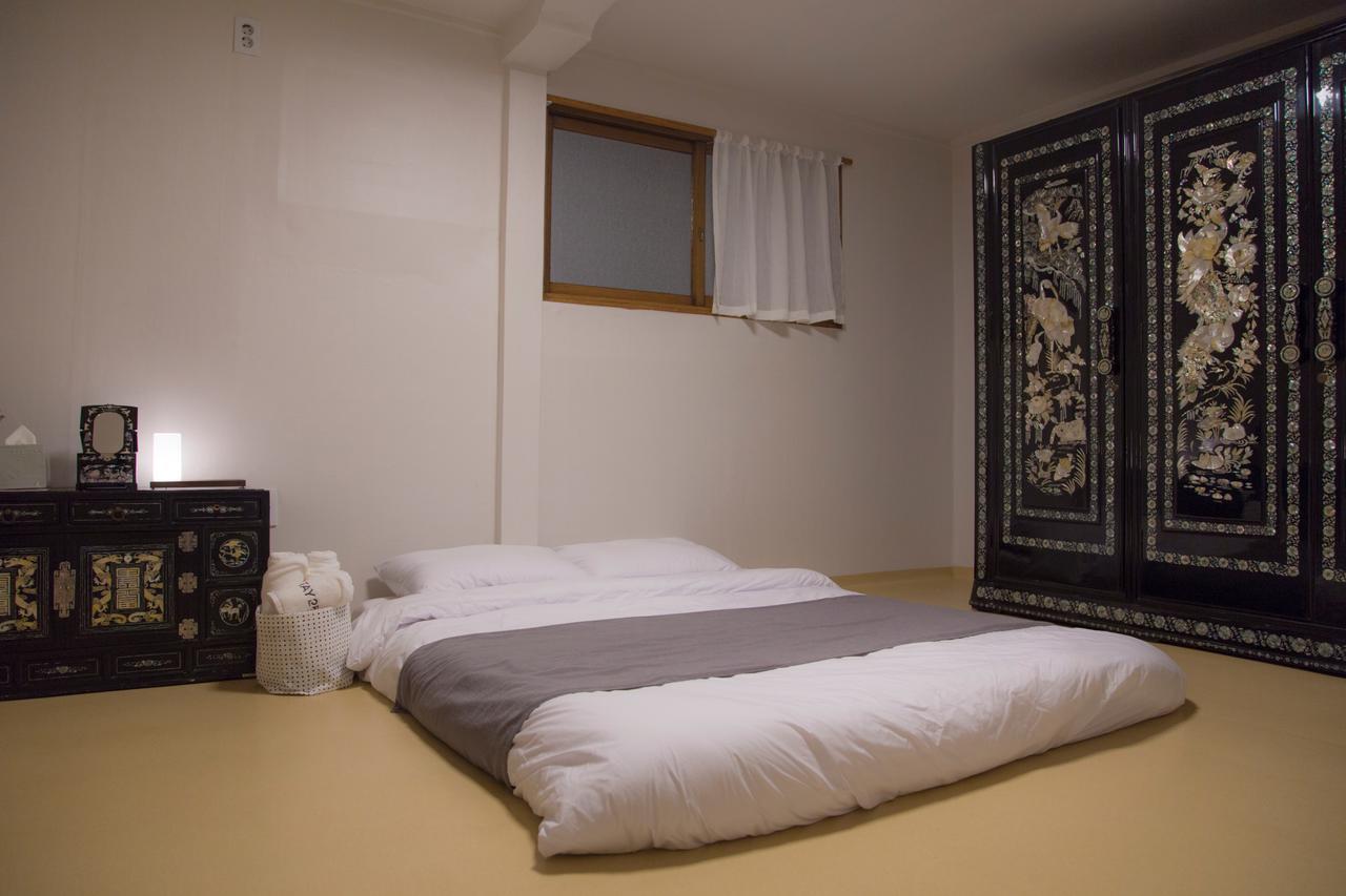 Stay 256 Hanok Guest House سيول المظهر الخارجي الصورة
